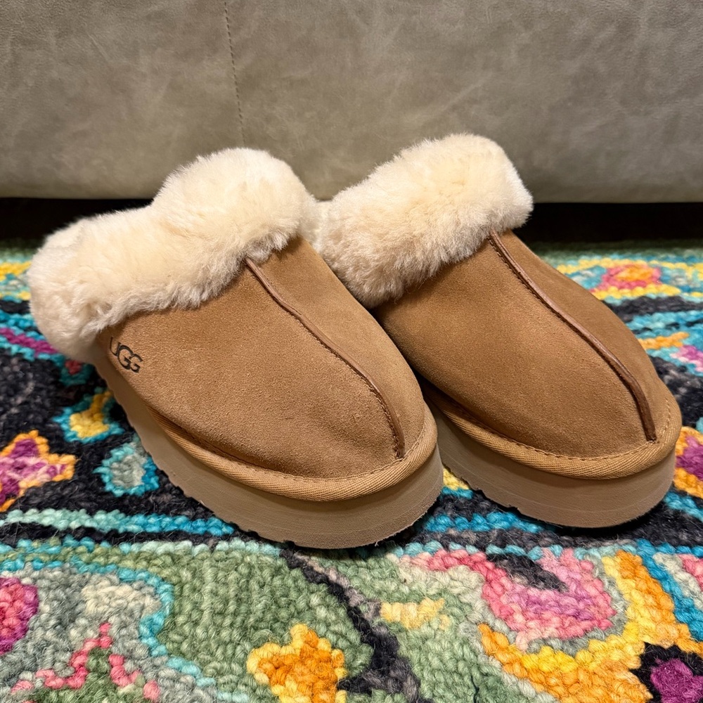 UGG Disquette Platform Clog Slipper for Women - Chestnut